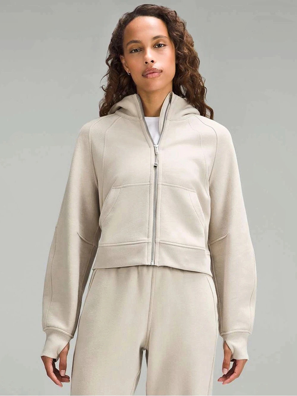 Lululemon Scuba Oversized Full-Zip Hoodie
Mojave Tan XS/S